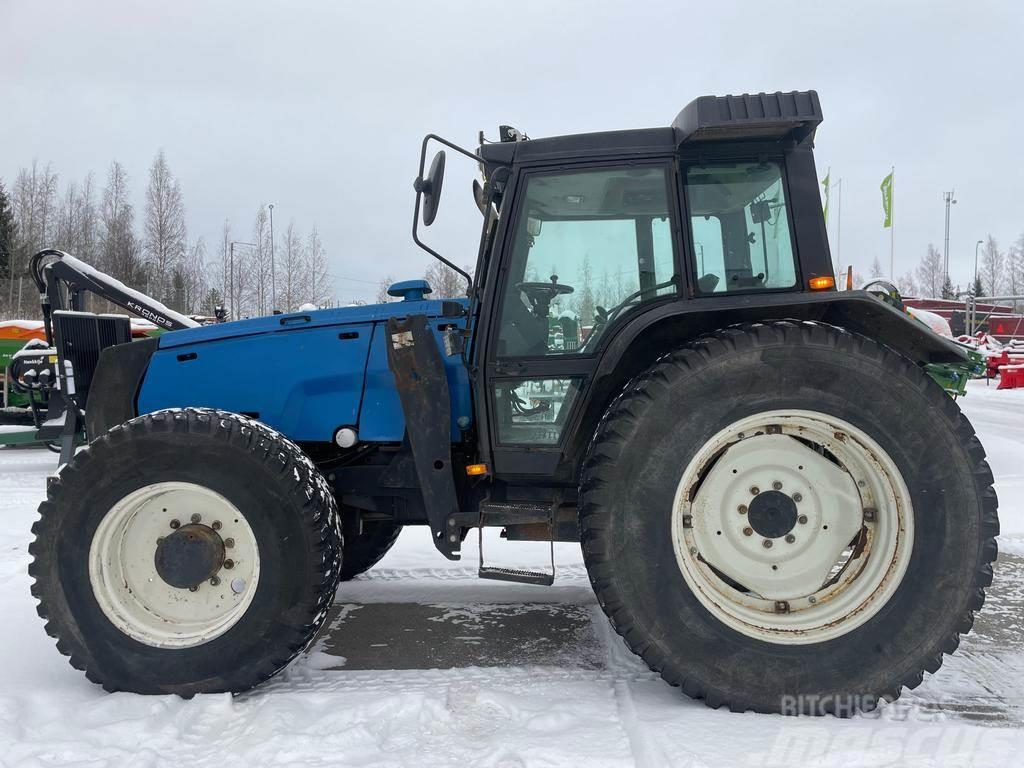 Valtra 8750 Traktory