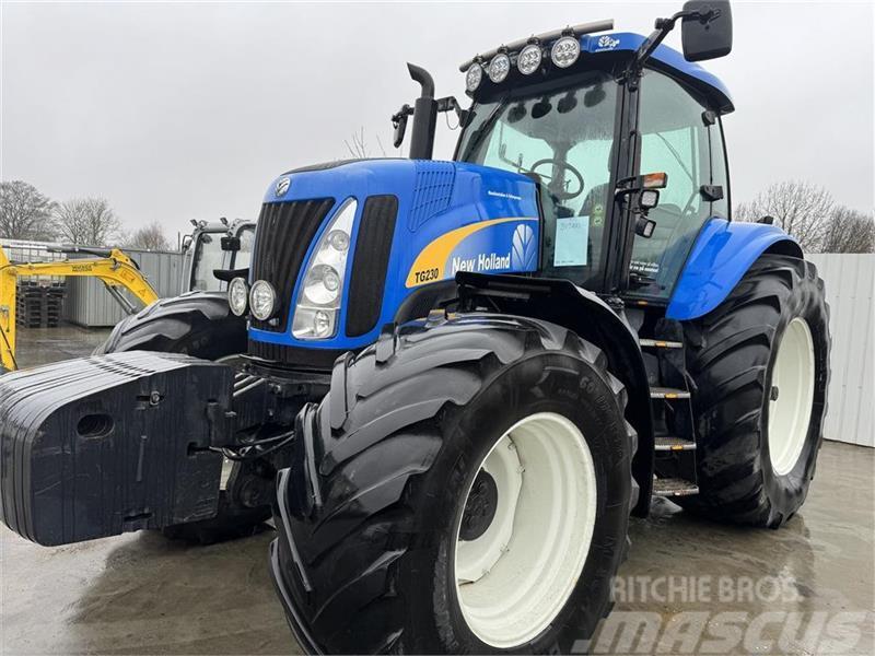 New Holland TG 230 Traktory