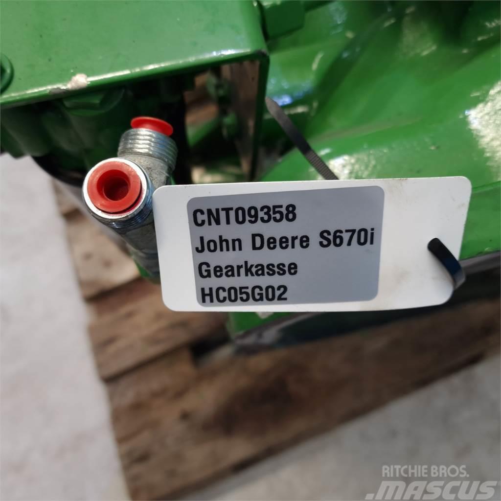 John Deere S670 Prevodovka