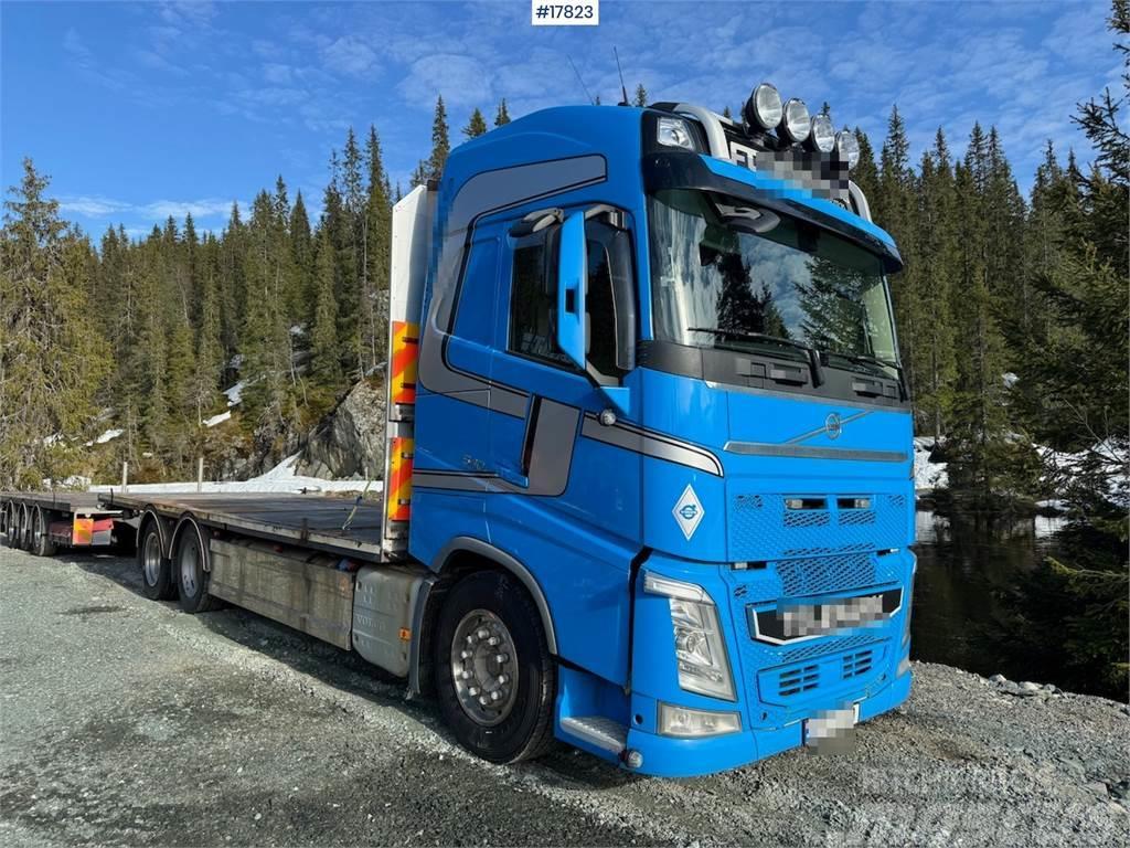 Volvo Fh 540 6x2 barrack truck w/ Trailer - bygg trailer Plošinové nákladné automobily/nákladné automobily so sklápacími bočnicami