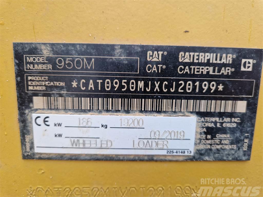CAT 950M Kolesové nakladače