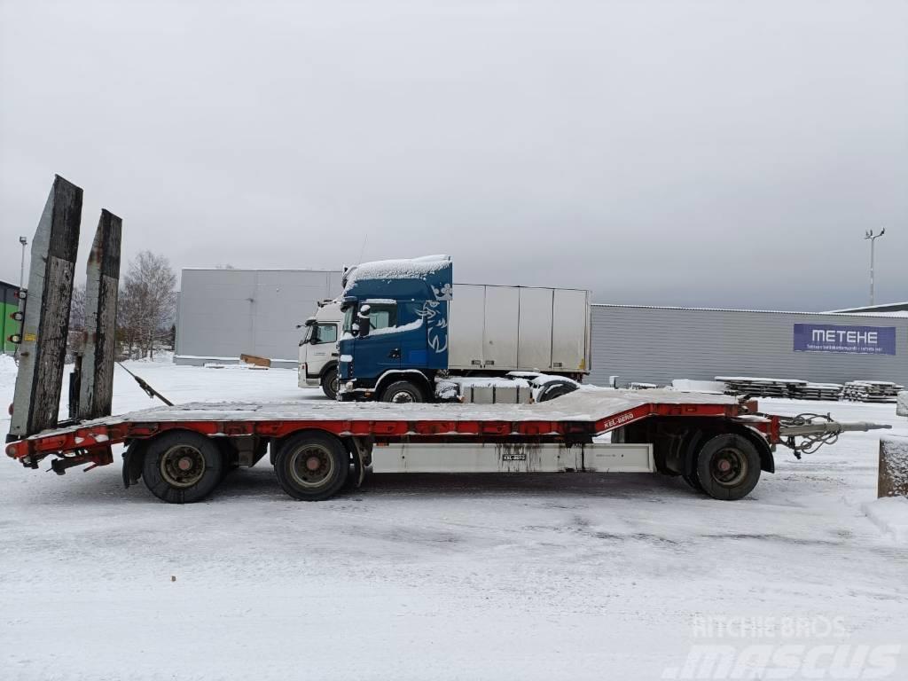 Kel-Berg D30-3 Nízko rámové nákladné automobily