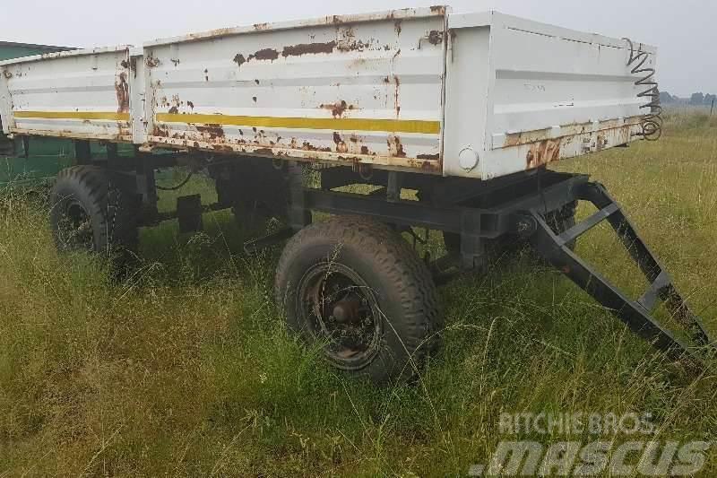 4 wheel trailer Ďalšie nákladné vozidlá