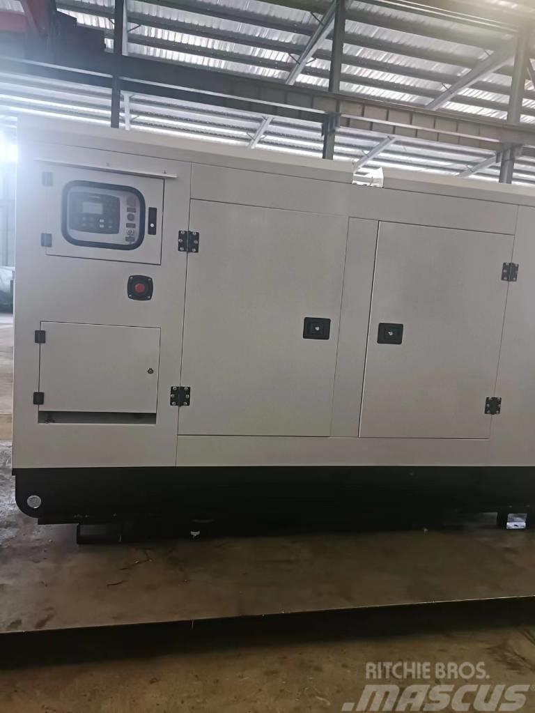 Cummins 120kw 150kva generator set with silent box Naftové generátory