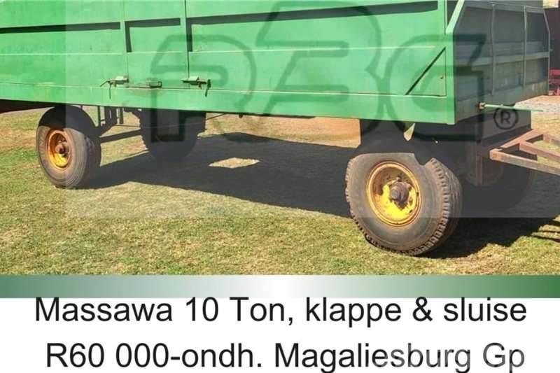  10 ton - with sluice Ďalšie nákladné vozidlá