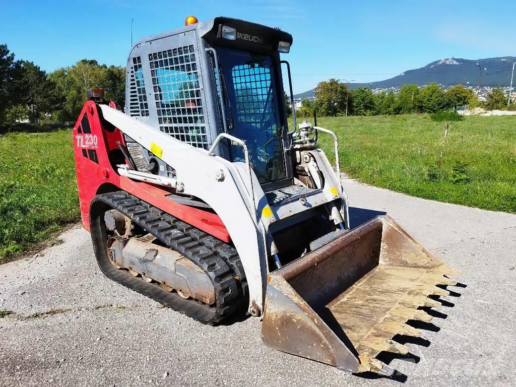 Takeuchi TL230 Šmykom riadené nakladače