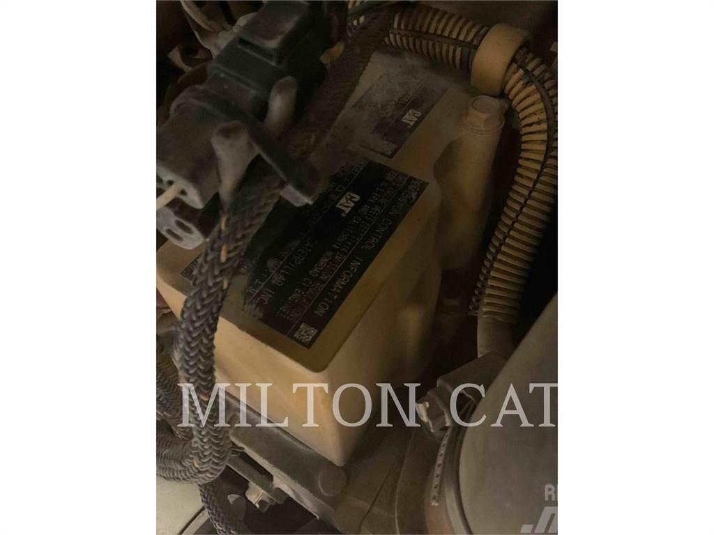 CAT 257D Pásové nakladače