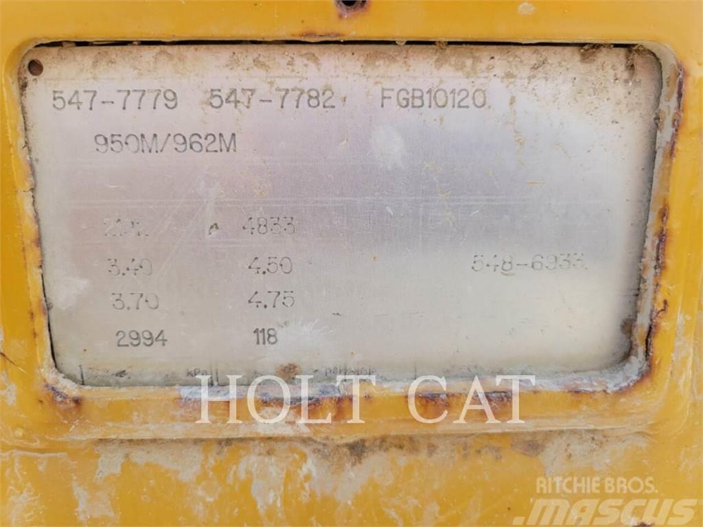 CAT 950M BU Lopaty