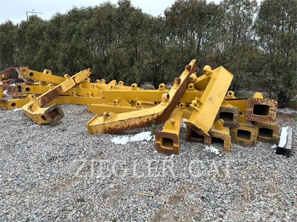 CAT D8T TRACK TYPE TRACTOR ANGLE BLADE Radlice