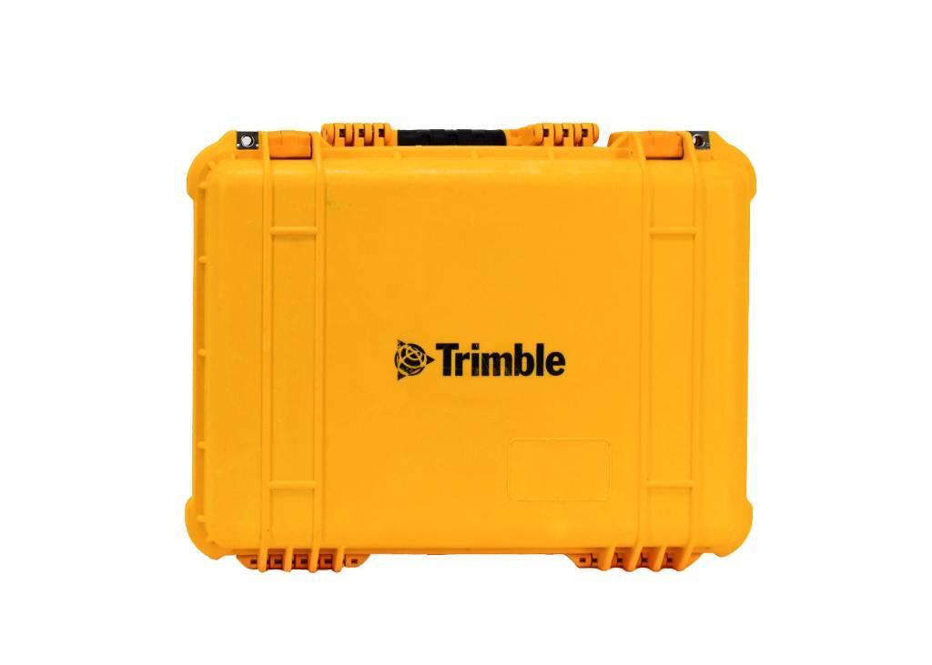 Trimble Single R10 M1 V1 GPS Base/Rover Receiver Kit Ďalšie komponenty