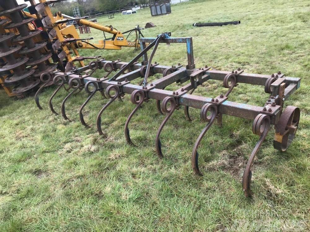  4 metre rigid pigtail cultivator with levelling wh Ďalšie komponenty