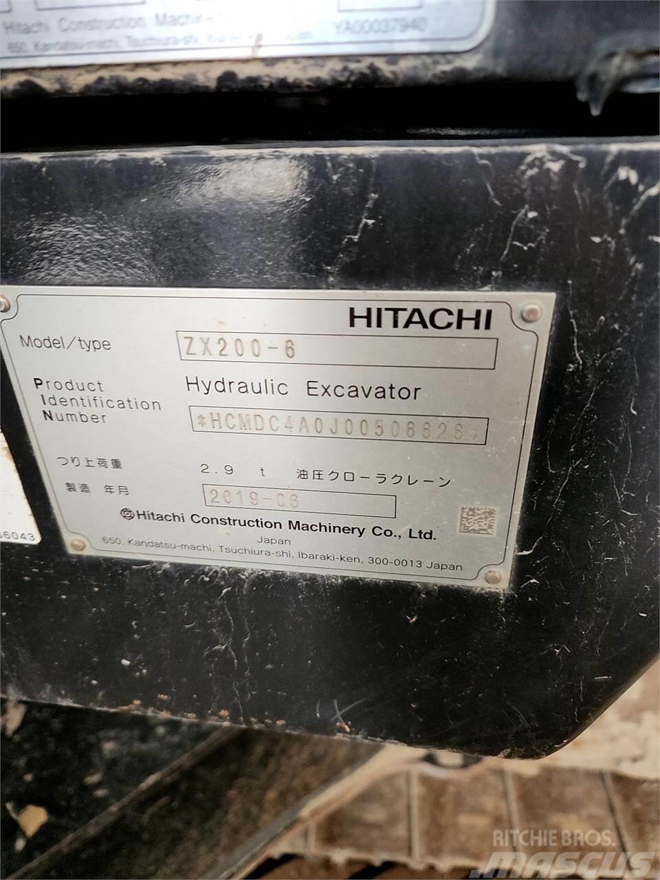 Hitachi ZX200-6 Pásové rýpadlá
