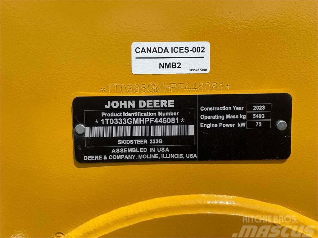 John Deere 333G Šmykom riadené nakladače