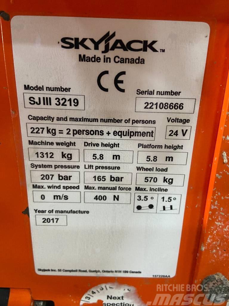 SkyJack SJ 3219 schaarhoogwerker 7,8m hoogwerker Nožnicové zdvíhacie plošiny