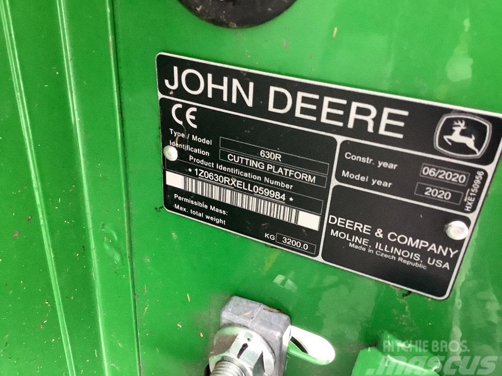 John Deere T 670 Kombinované zberacie stroje