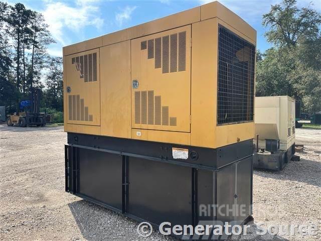 CAT 230 kW Naftové generátory