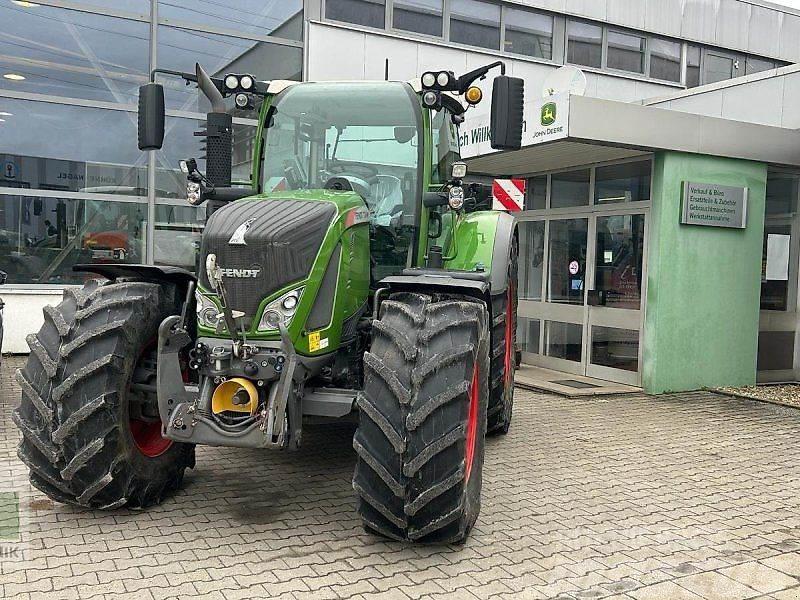 Fendt 724 S4 ProfiPlus RTK Traktory