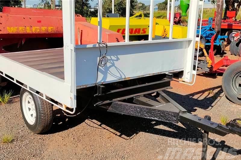  Flat Deck Trailer Ďalšie nákladné vozidlá