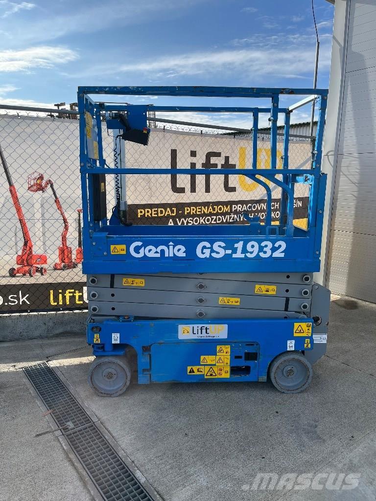 Genie GS 1932 Scissor lifts