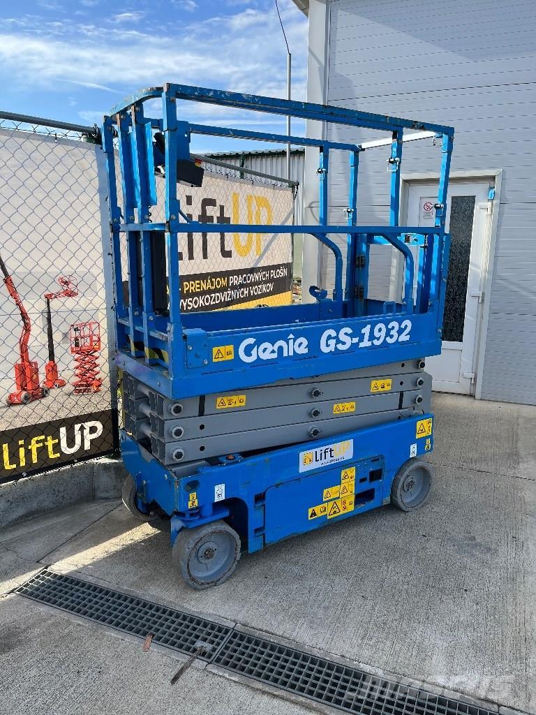 Genie GS 1932 Scissor lifts