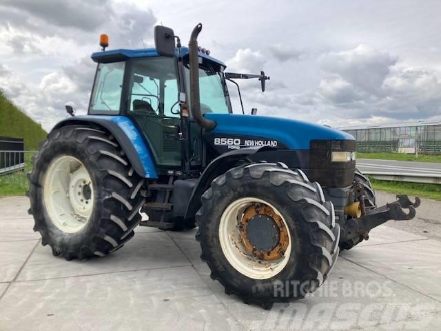 New Holland 8560 Traktory