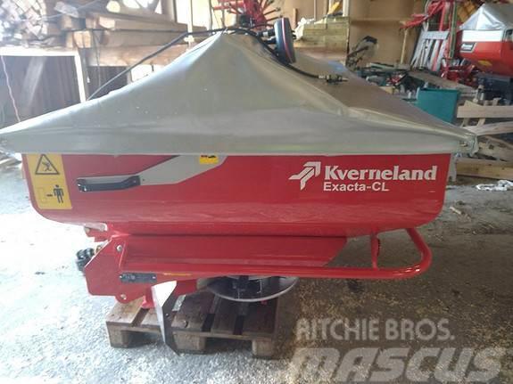 Kverneland Accord CL1100 Rozmetadlá maštaľného hnoja