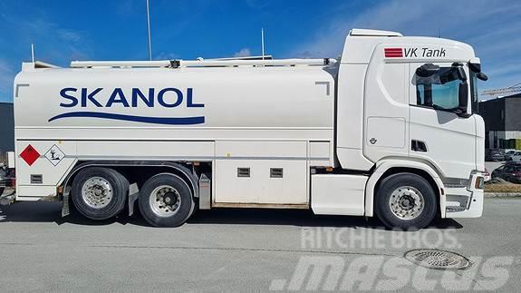 Scania R 660 B6x2NB - Tankbil med henger Ďalšie nákladné vozidlá