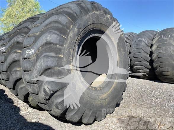 Goodyear 33.5X33 Tyres, wheels and rims