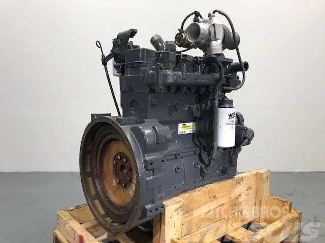 Komatsu SAA4D102E-2 Motory