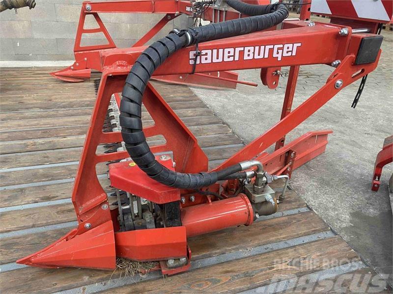Sauerburger DMF44 Riadkovacie žacie stroje