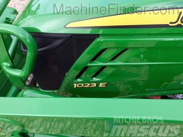 John Deere 1023E Kompaktné traktory