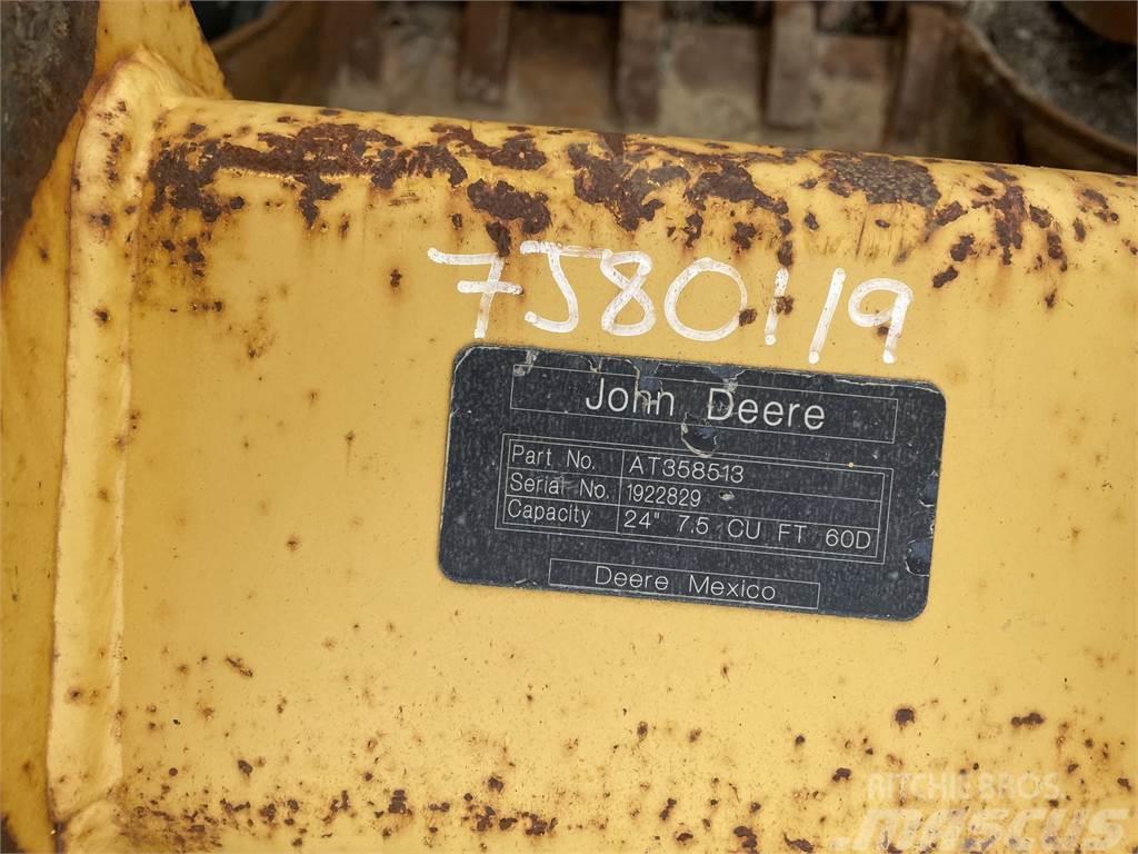 John Deere 2460BKT Iné