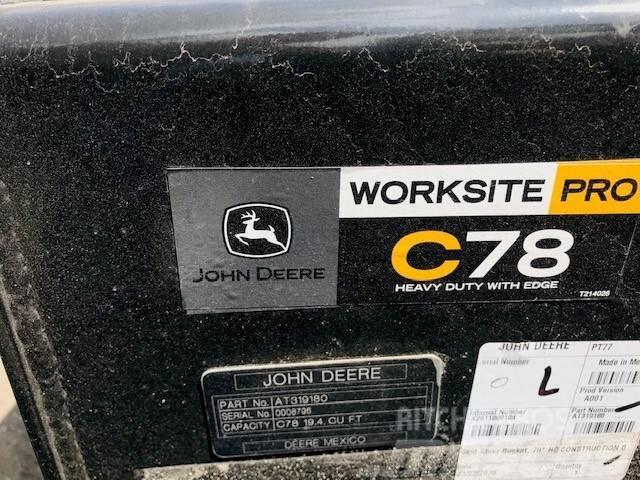 John Deere 325G Mininakladače