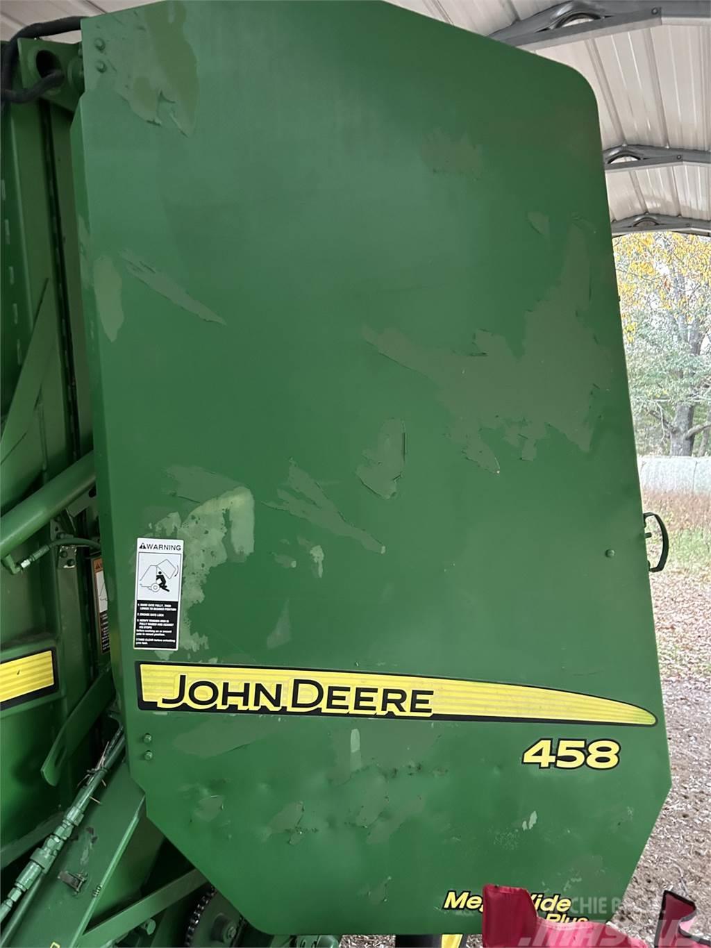 John Deere 458 Lisy na okrúhle balíky