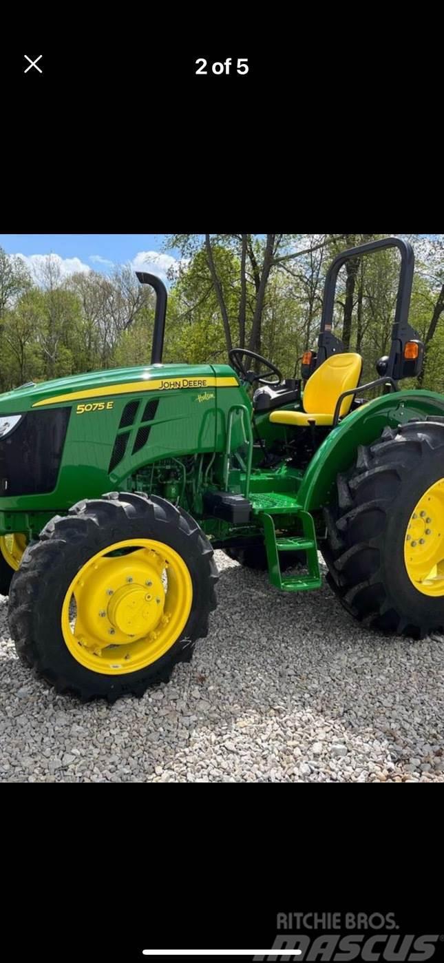 John Deere 5075E Kompaktné traktory