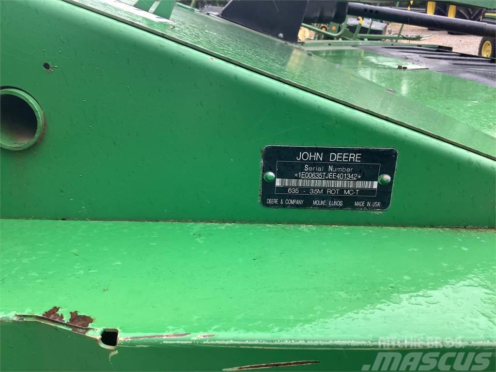 John Deere 635 Žací stroj-kondicionér