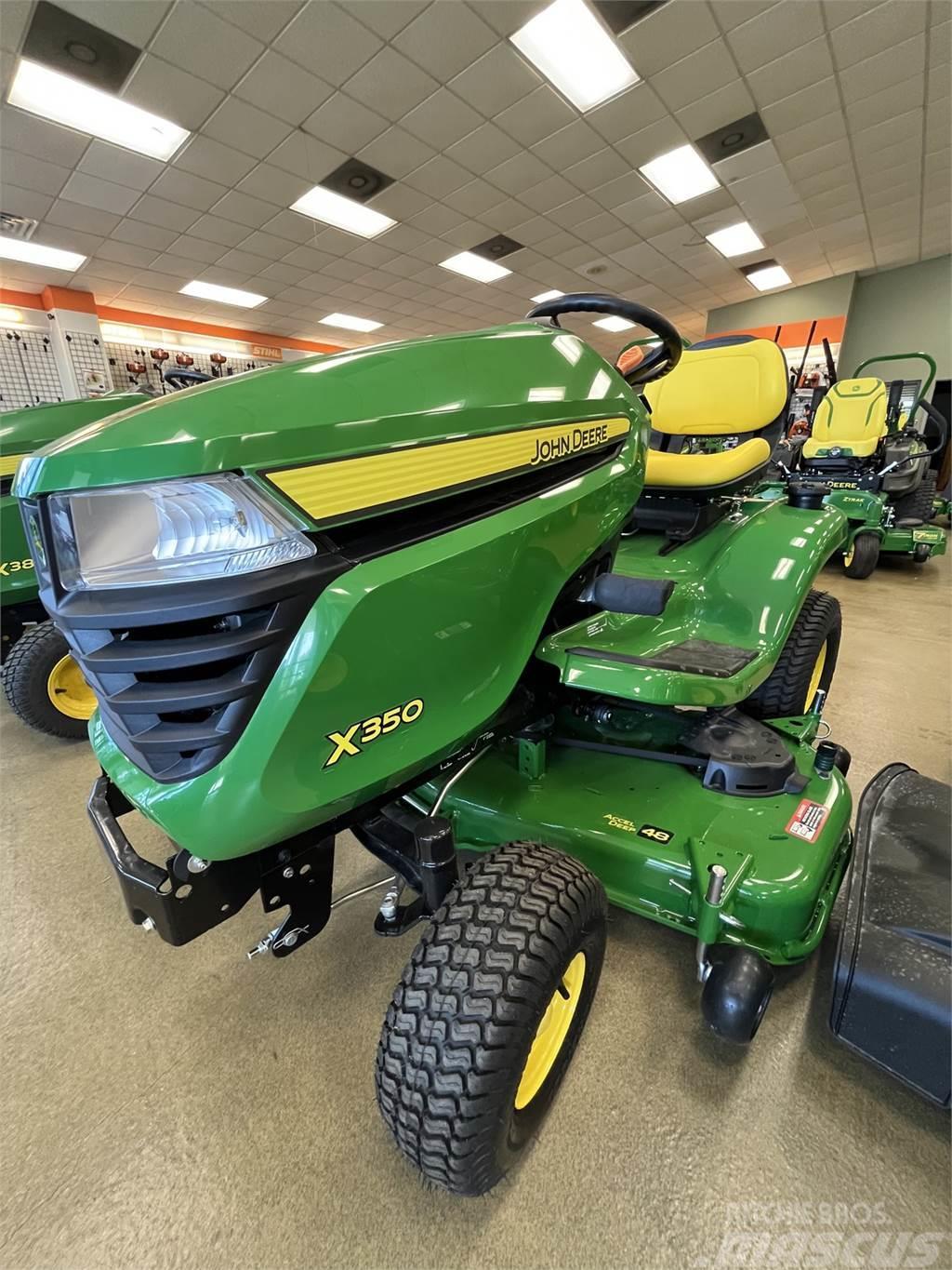 John Deere X350B Kompaktné traktory