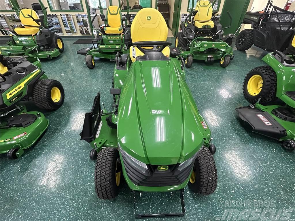 John Deere X590 Kompaktné traktory