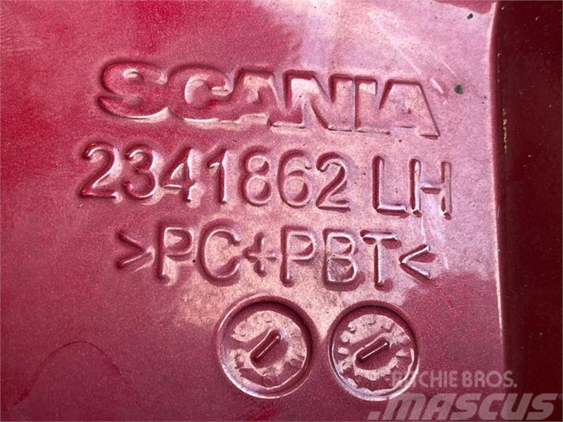 Scania  BRACKET 2341862 LH Podvozky a zavesenie kolies