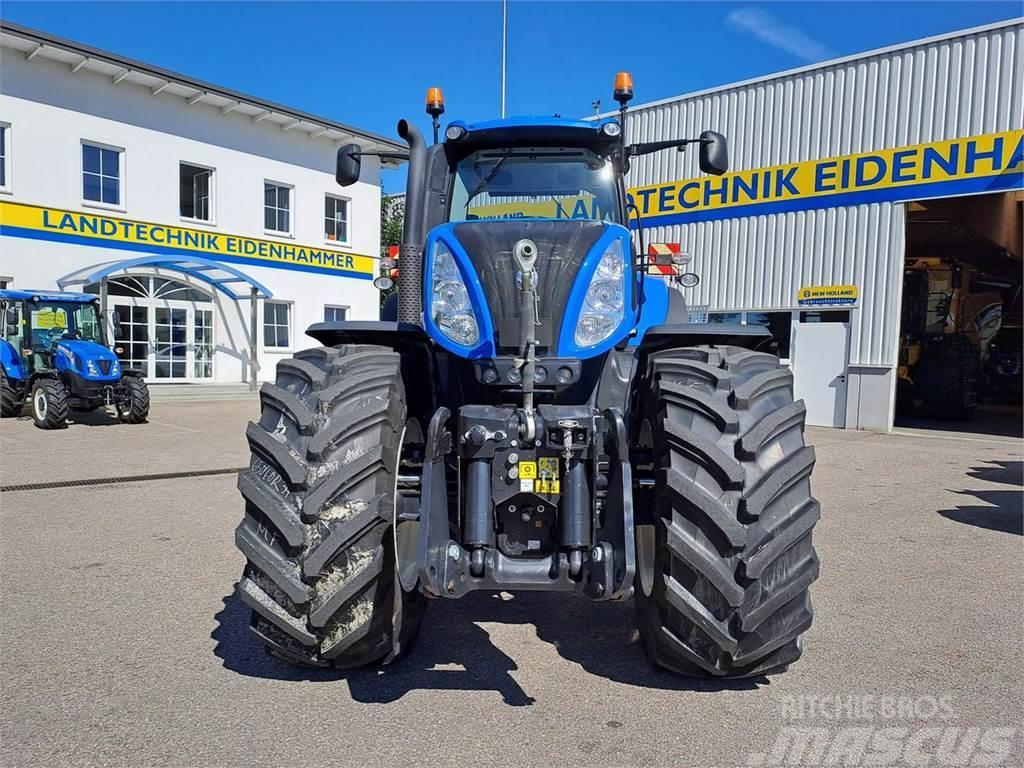 New Holland T8.420 Traktory