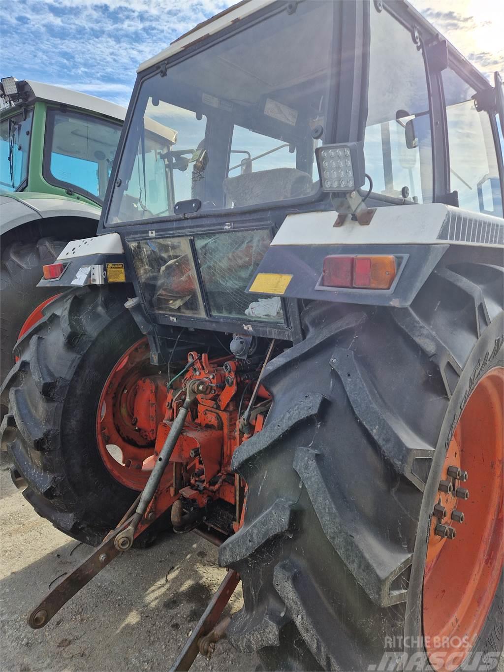 Case IH 1390+L Traktory