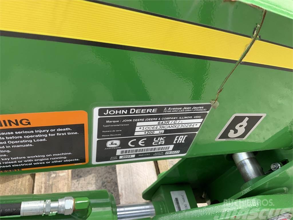  Unused John Deere 643R Loader Boom Ďalšie poľnohospodárske stroje