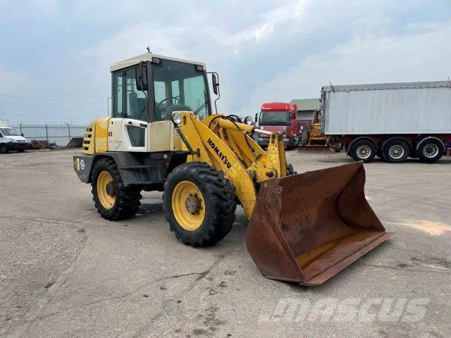 Komatsu frontloader 4x4 vin 128 Kolesové nakladače