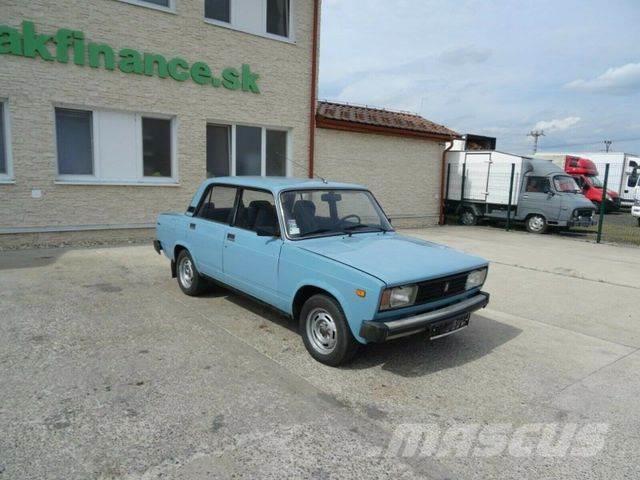 Lada 2105 vin 656 Automobily