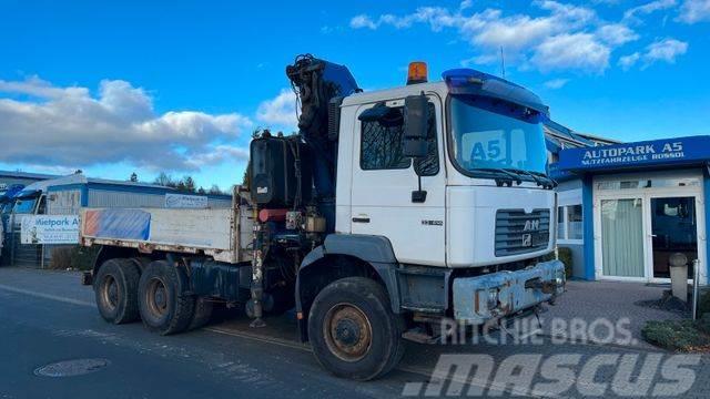 MAN 33.414 6x6 Pritsche Kran Fassi F300A.24 Plošinové nákladné automobily/nákladné automobily so sklápacími bočnicami