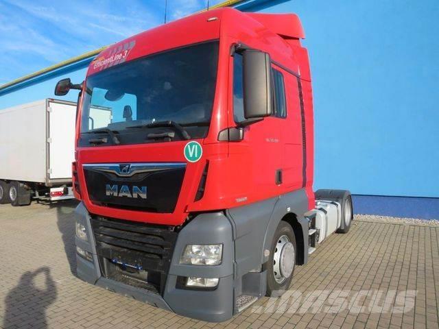 MAN TGX 18.460*E 6*Lowdeck*Aut*Tank 960 L*389604 Km Ťahače