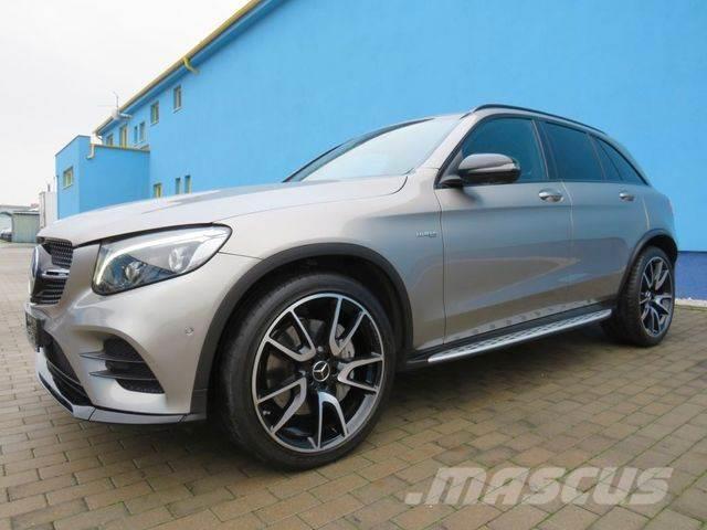 Mercedes-Benz GLC 43 AMG GLC 43 AMG 4Matic 9G TRONIC Nakladacia/sklápacia bočnica