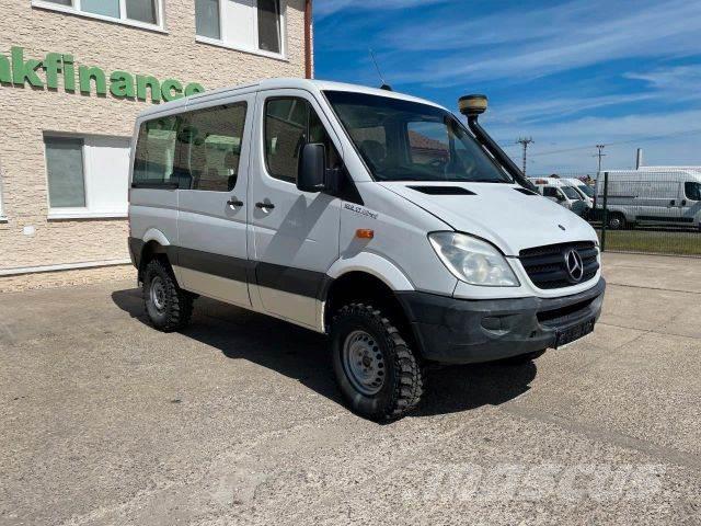 Mercedes-Benz Sprinter 313 CDI 4x4 bus manual vin 207 Dodávky