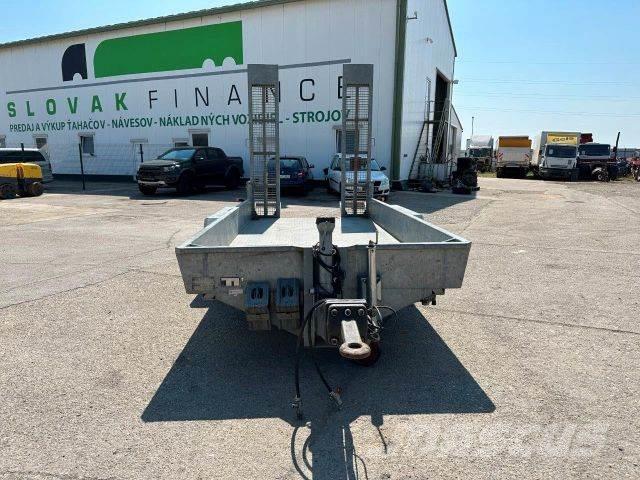 Möslein trailer for machines transport vin 725 Nízko rámové nákladné automobily