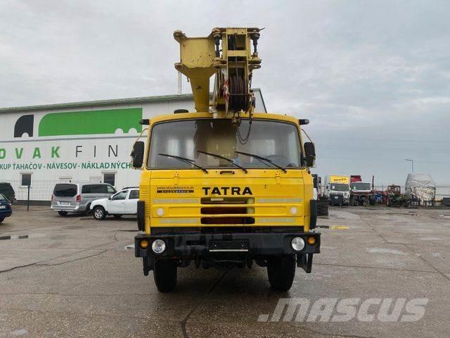 Tatra 815 P 14 AD 20T crane 6x6 vin 323 Univerzálne terénne žeriavy
